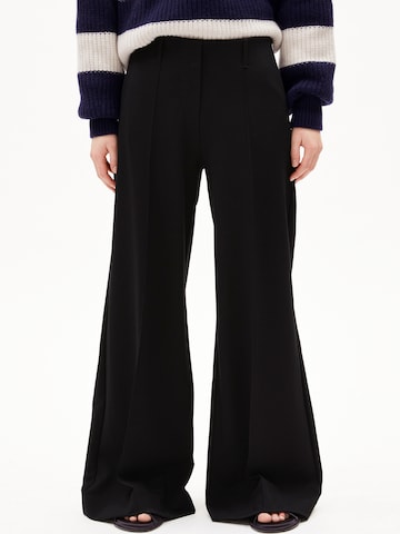 ARMEDANGELS Regular Broek in Zwart: voorkant