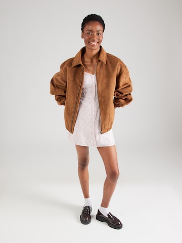 HOLLISTER Letnia sukienka w kolorze różowy