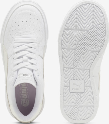 Baskets basses 'Cali Court' PUMA en blanc