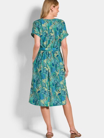 Goldner Kleid in Blau