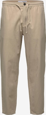 SELECTED HOMME Trousers 'Newton' in Beige: front