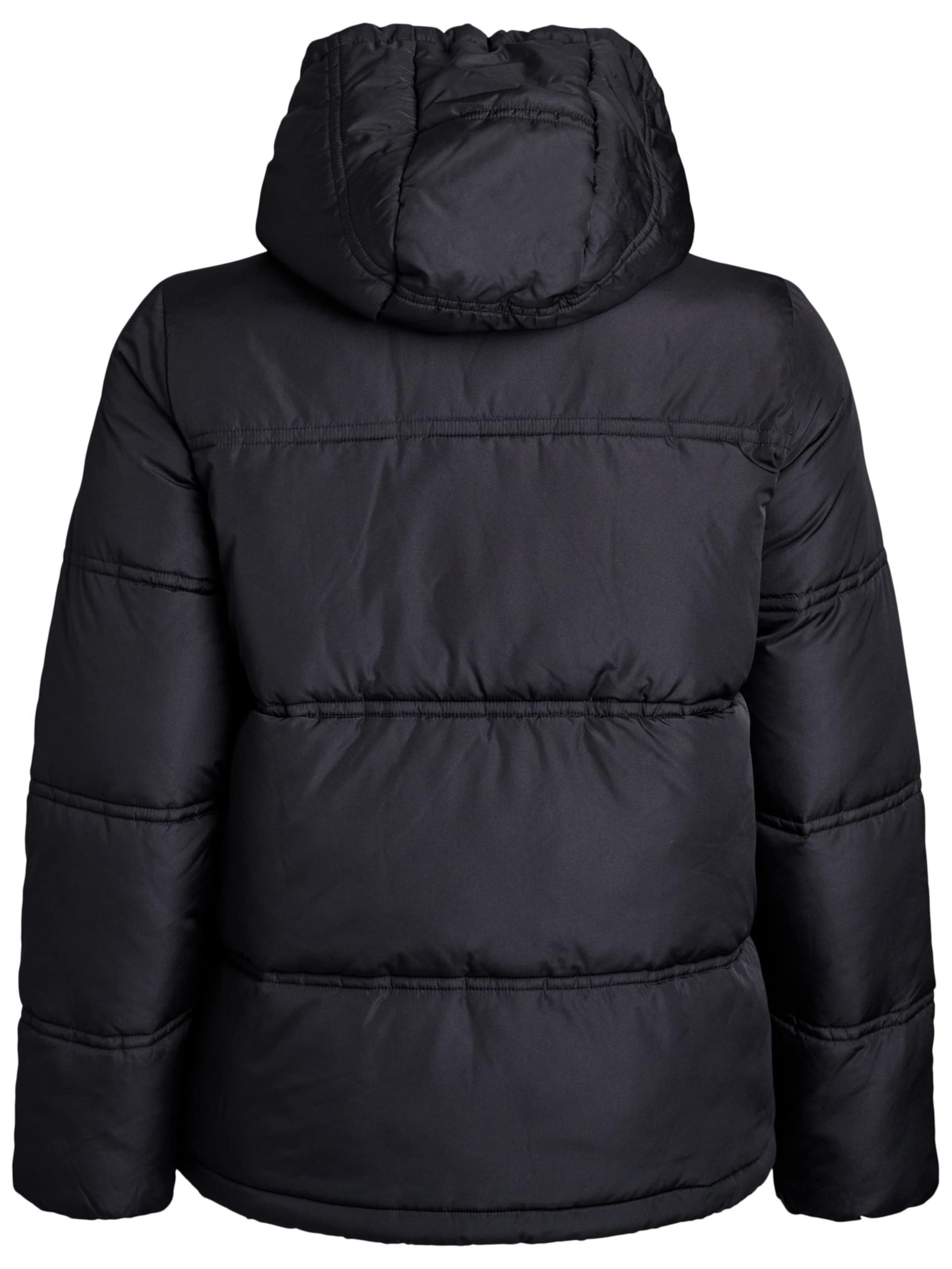 Giacca invernale 'Calea' di Zizzi in nero