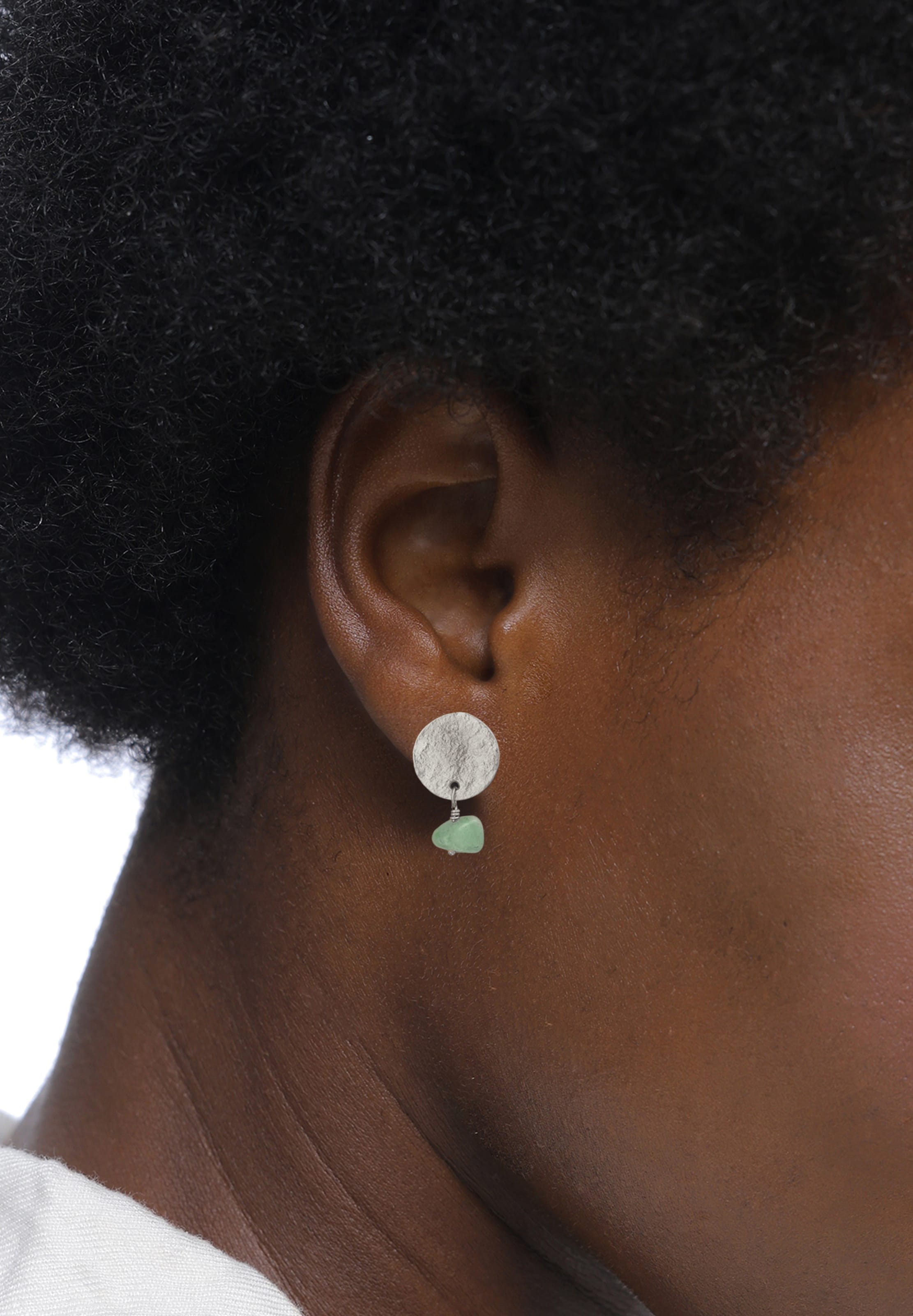 ELLI PREMIUM Earrings in Green: front