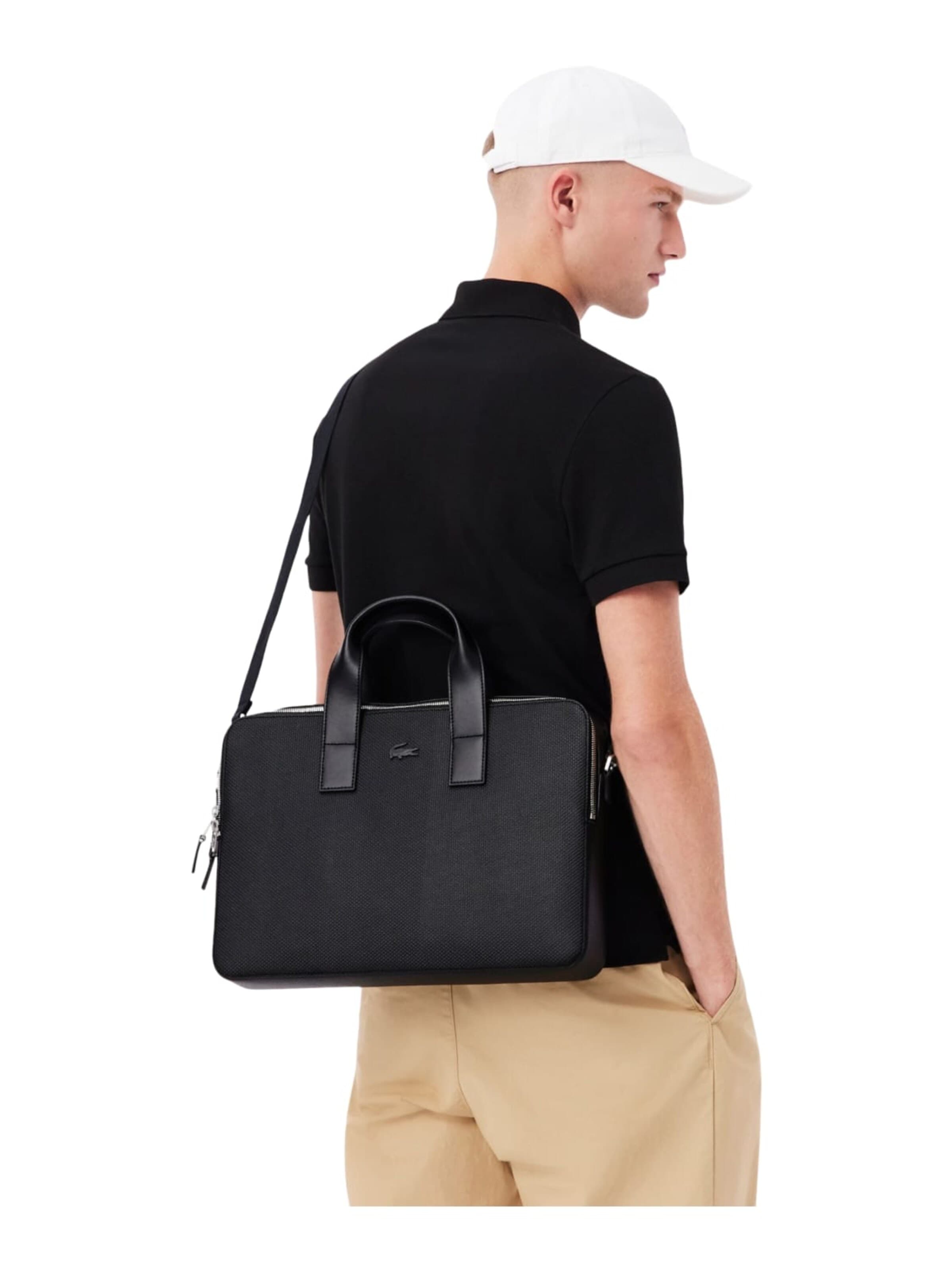 LACOSTE Torebka 'Lacoste Sac ordinateur Chantaco en Cuir Noir' w kolorze czarny
