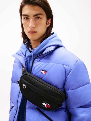 Tommy Jeans Torbica za okrog pasu 'Ess' | črna barva
