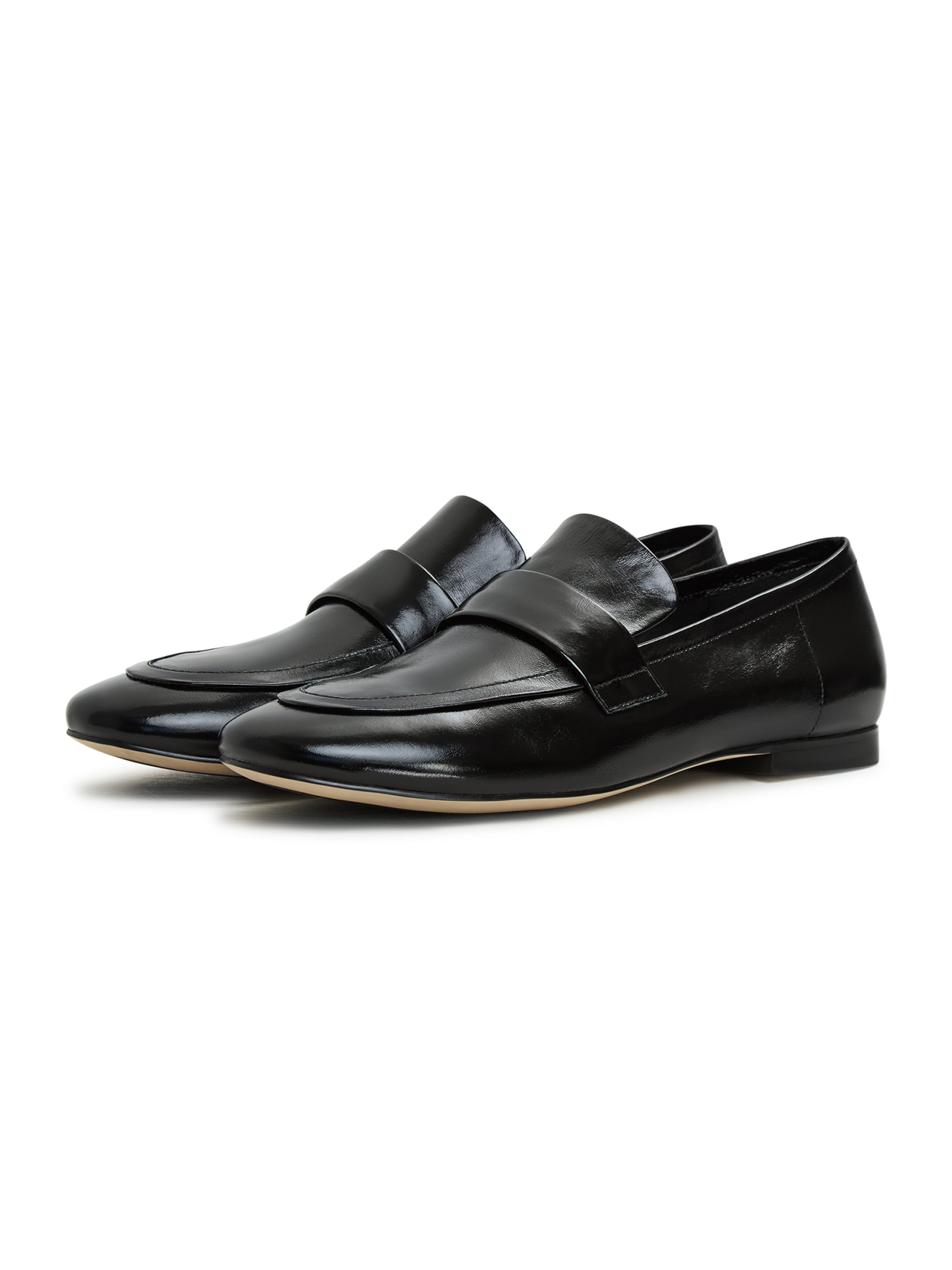 CESARE GASPARI Moccasin in Black