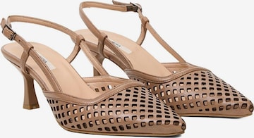 Desa Slingback Pumps 'Stilett' in Brown: front