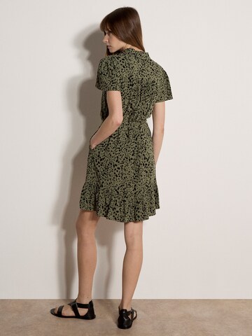 Robe ' ' Apricot en vert