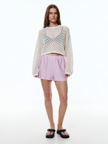 EDITED Regular Shorts 'Emelie' in Pink