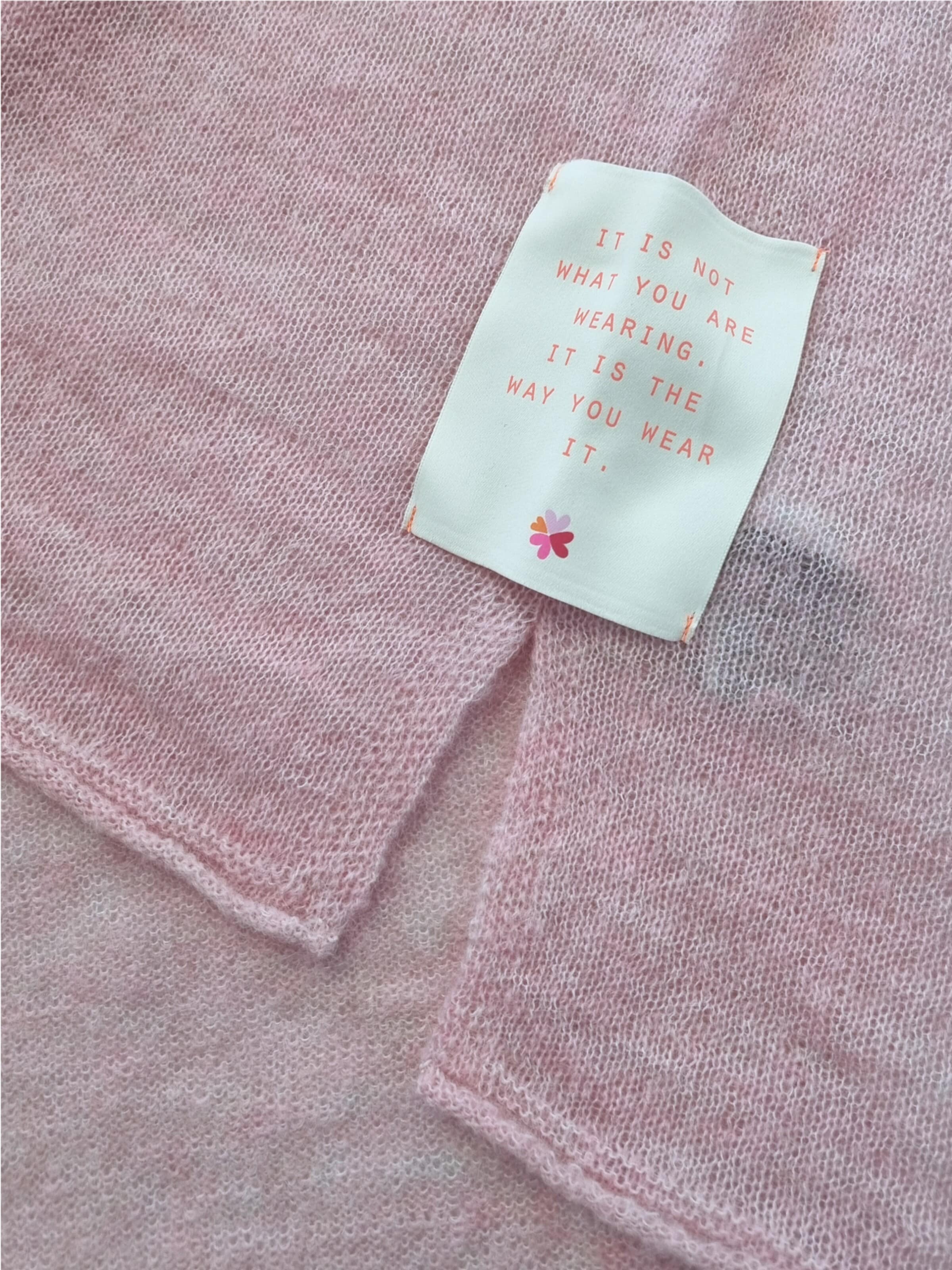 LIKS. Munich Tröja 'Strickpoloshirt mit Stickerei im Rückteil aus Mohair-Woll-Mischung - DeliaC' i rosa