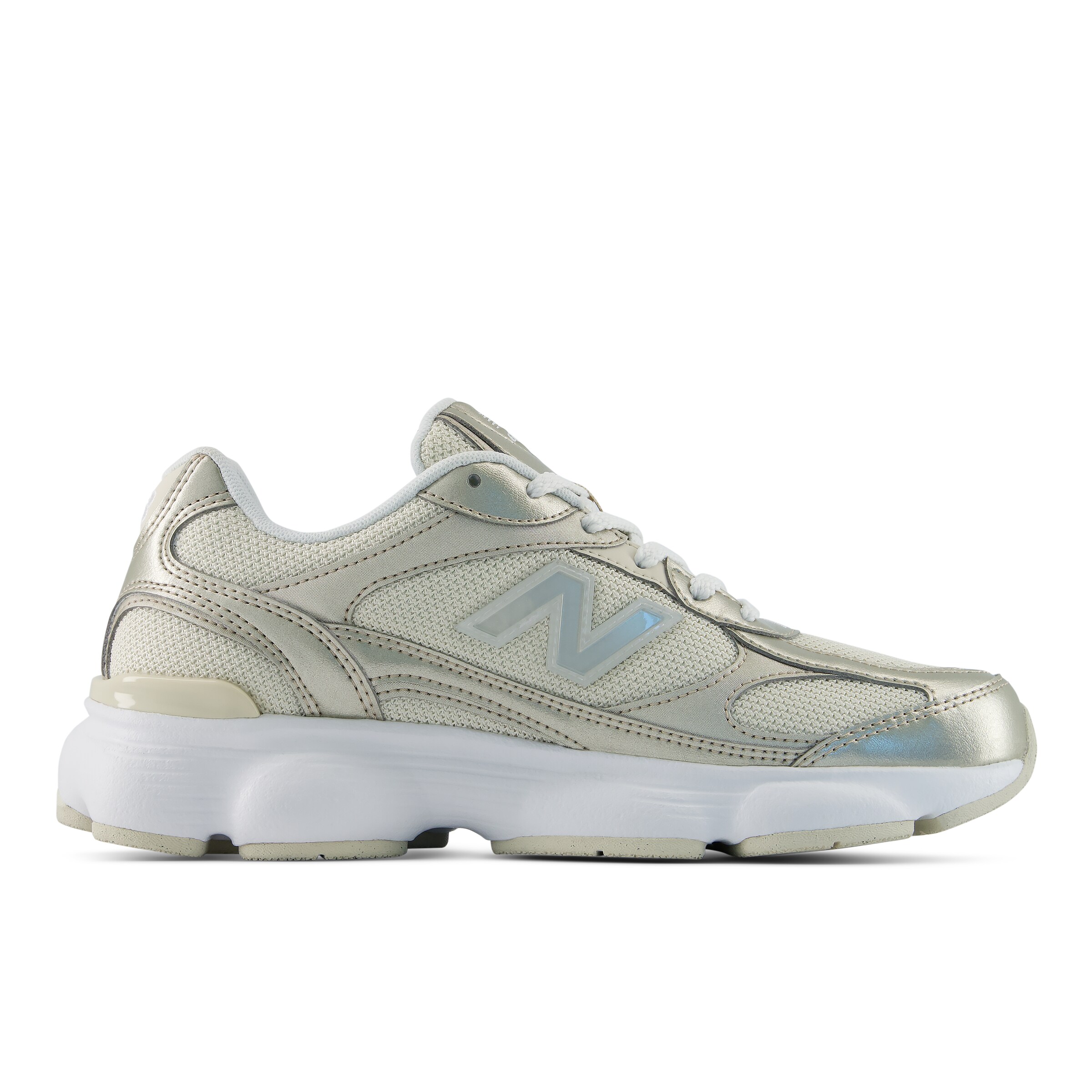 new balance Sneakers in Gold