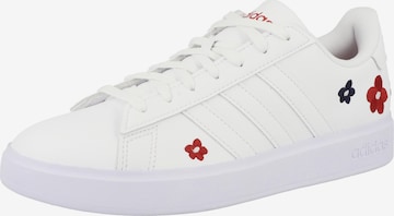 Baskets basses 'Grand Court 2.0' ADIDAS SPORTSWEAR en blanc : devant