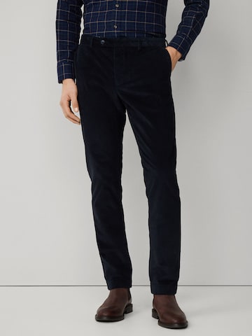 Hackett London Regular Chino Pants in Blue: front