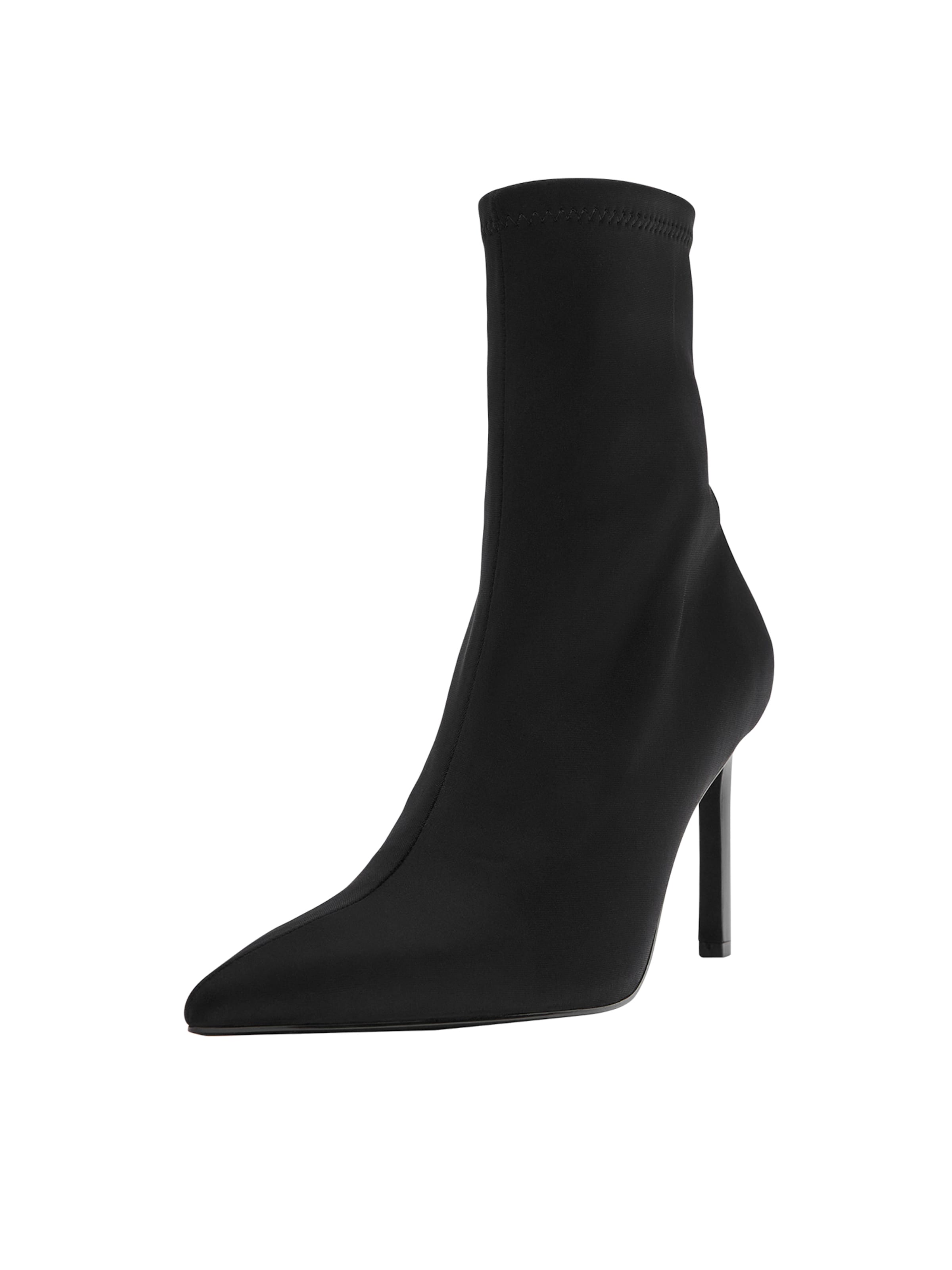Pull&Bear Stiefelette in Schwarz: Vorderseite