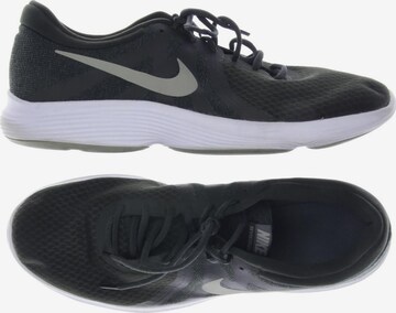 NIKE Sneaker 48,5 in Grün: predná strana