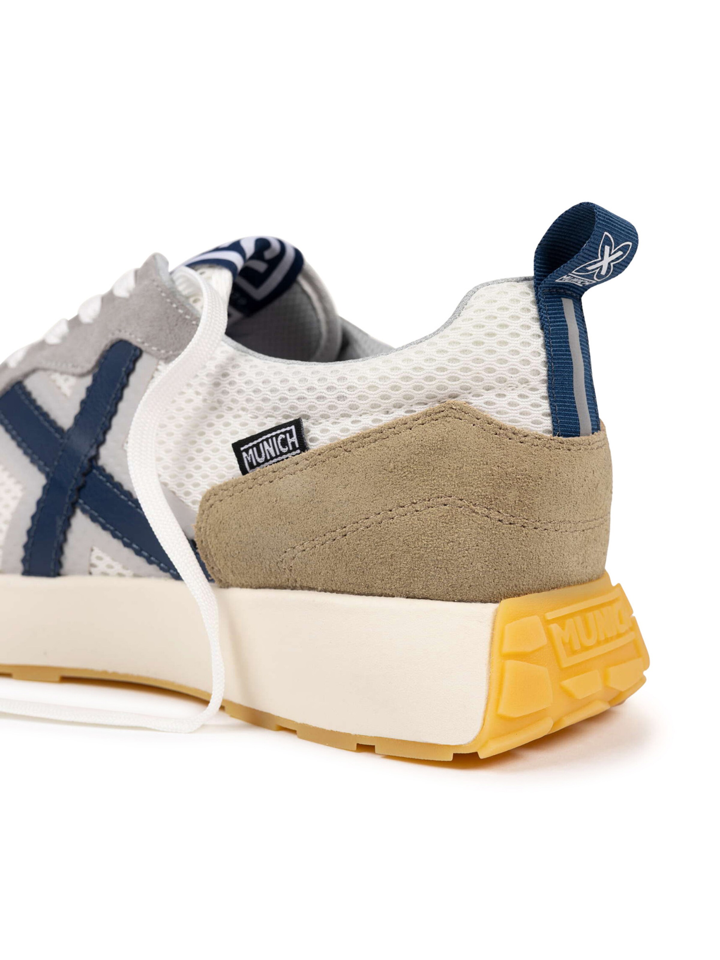 MUNICH Sneakers laag 'Xemine' in Grijs