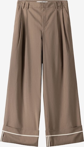 Bershka Zvonové kalhoty Kalhoty se sklady v pase – hnědá: přední strana