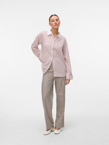 VERO MODA Regular Pleated Pants 'VMAYAR LYN' in Brown