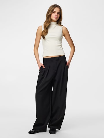 PIECES - Camiseta 'PCally' en blanco