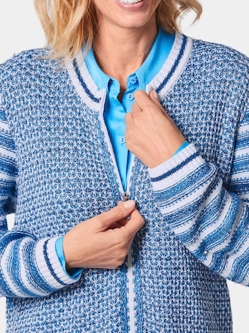 Goldner Strickjacke in Blau