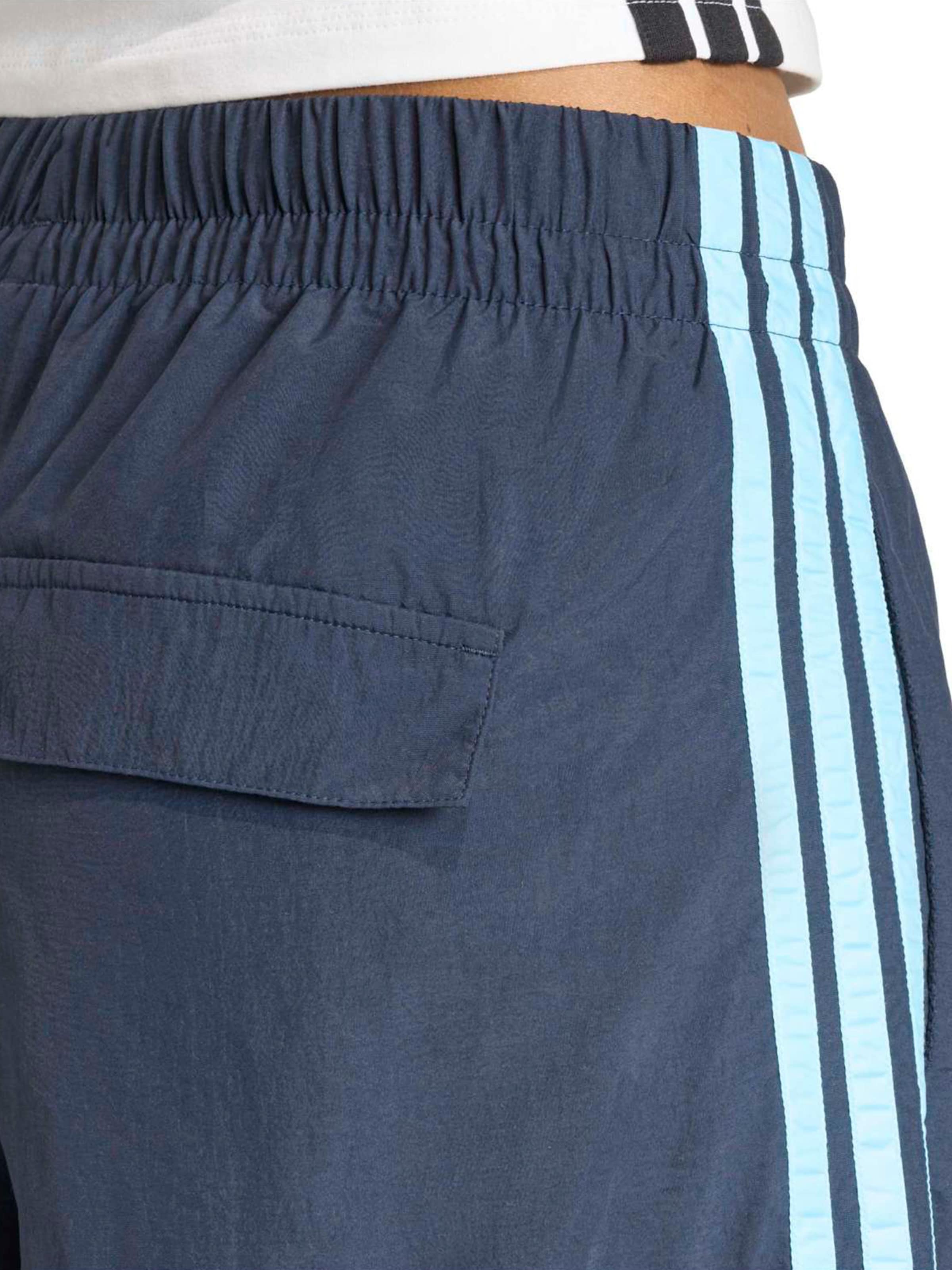 ADIDAS SPORTSWEAR Luźne Spodnie sportowe 'Essentials' w kolorze niebieski