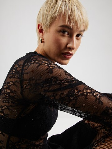 ONLY Body i svart