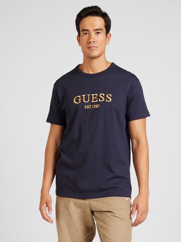 GUESS قميص بلون أزرق: الأمام