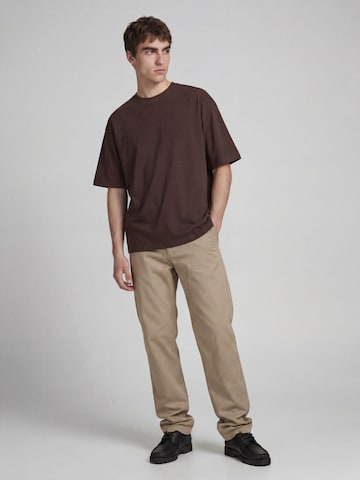 aprel Shirt in Brown