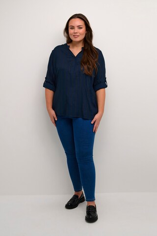 KAFFE CURVE Blouse 'Sida' in Blauw