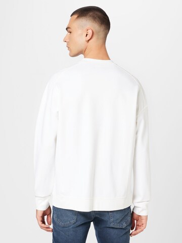 BOGNER Sweatshirt 'LEVINO' in Wit