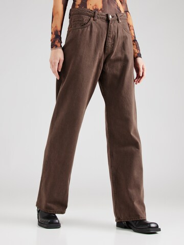 Monki Wide leg Jeans in Brown: front