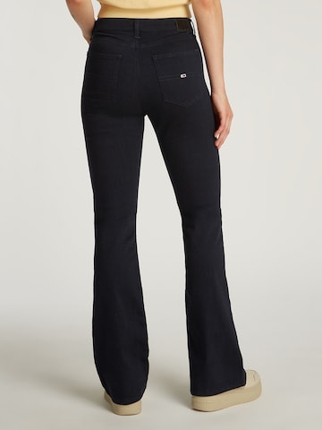 Flared Jeans 'SYLVIA' di Tommy Jeans in nero