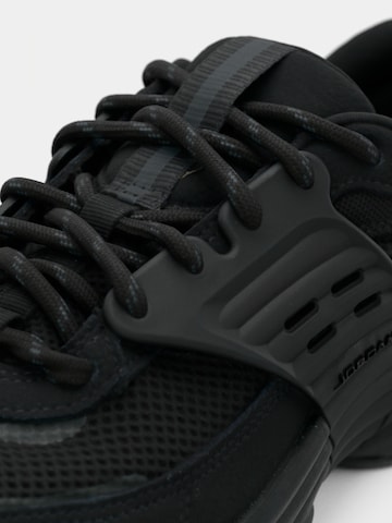 juoda Jordan Sportbačiai be auliuko 'Trunner'