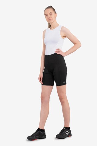 Skinny Pantalon de sport 'Ruonala' Rukka en noir