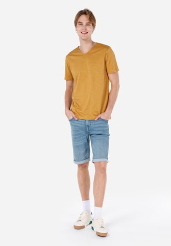 Colin's Shirt in Geel: voorkant