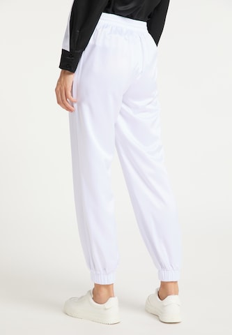 Tapered Pantaloni de la RISA pe alb