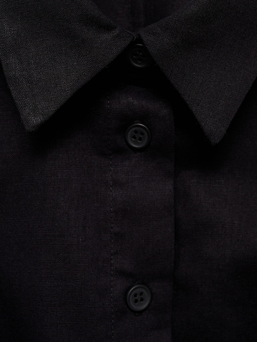 Robe-chemise MANGO en noir