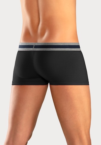 BENCH - Calzoncillo boxer en negro