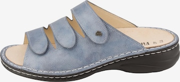 Finn Comfort Pantolette 'Hellas' in Blau: Vorderseite