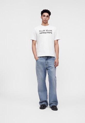 Tricou 'OVERDOSE' de la Atelier de roupa pe alb