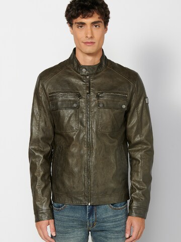 KOROSHI Between-Season Jacket in Green: front