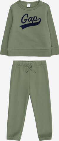 GAP Set in Green: front