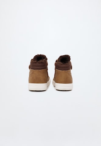 KangaROOS - Botas 'KaVu III' en amarillo