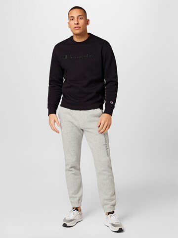 Champion Authentic Athletic Apparel Sweatshirt in Schwarz