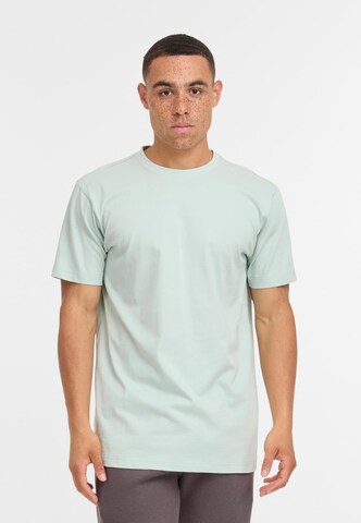 Urban Classics Shirt in Green: front