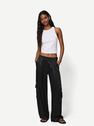 Bershka Wide Leg Hose in Schwarz