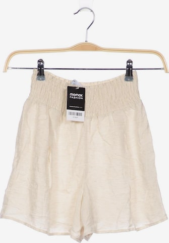 Bershka Shorts S in Weiß: predná strana