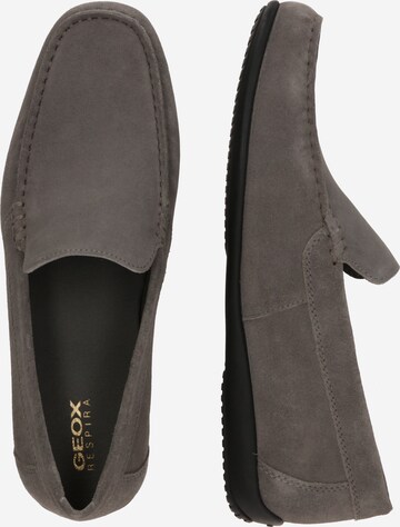 GEOX - Mocasines 'ASCANIO' en gris