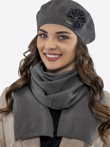 Vivisence Beanie '7036 Set' in Grey: front