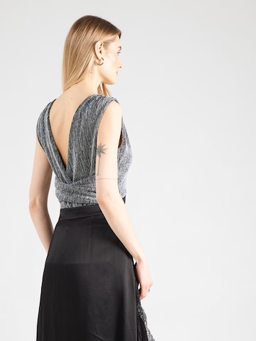 ABOUT YOU Боди-футболка 'Cecile' в Черный